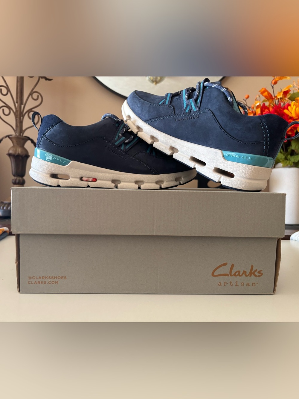 Clarks Navy and Teal Women's Casual Sneakers